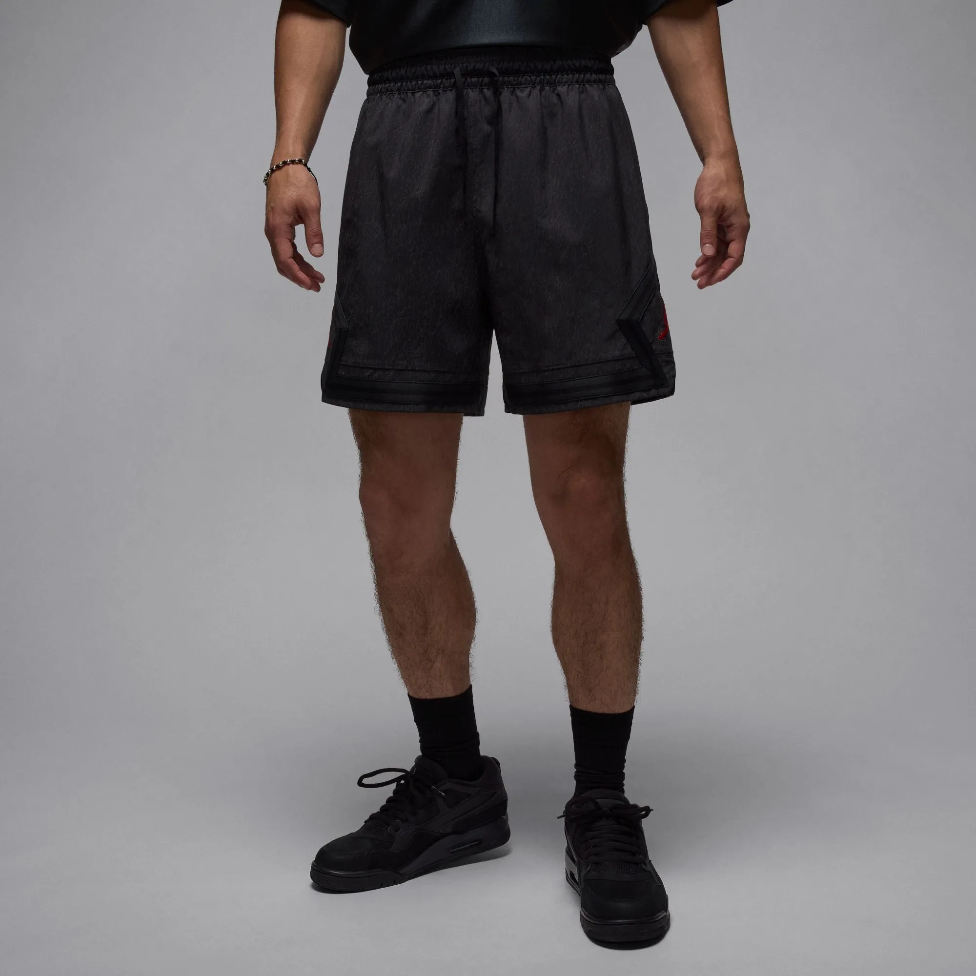 Air Jordan Mens Woven Diamond Shorts