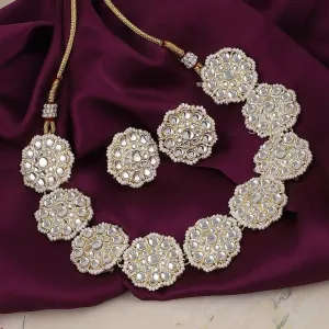 Anchal Sleek Choker