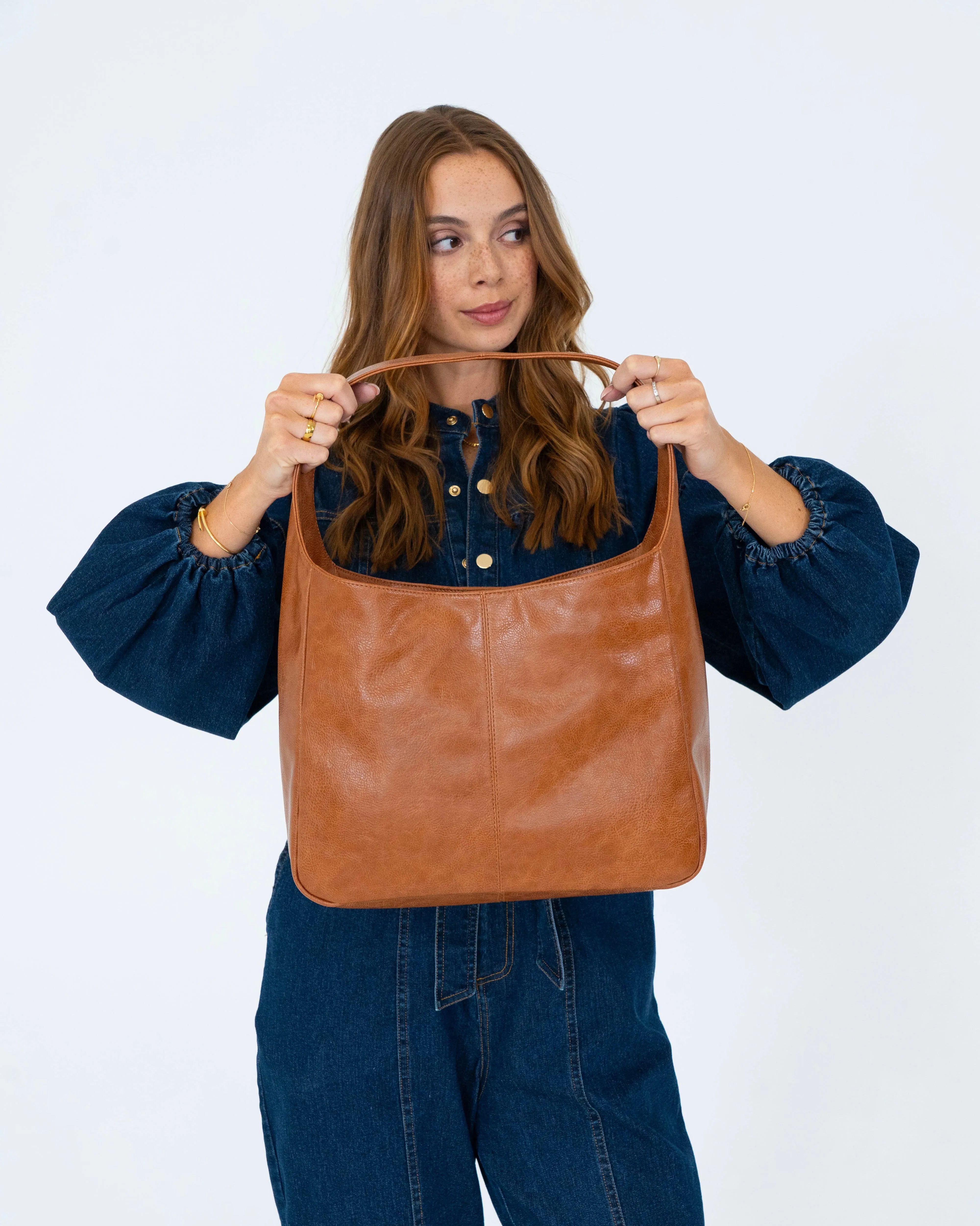 Arcadia Tote (Tan Pebble)