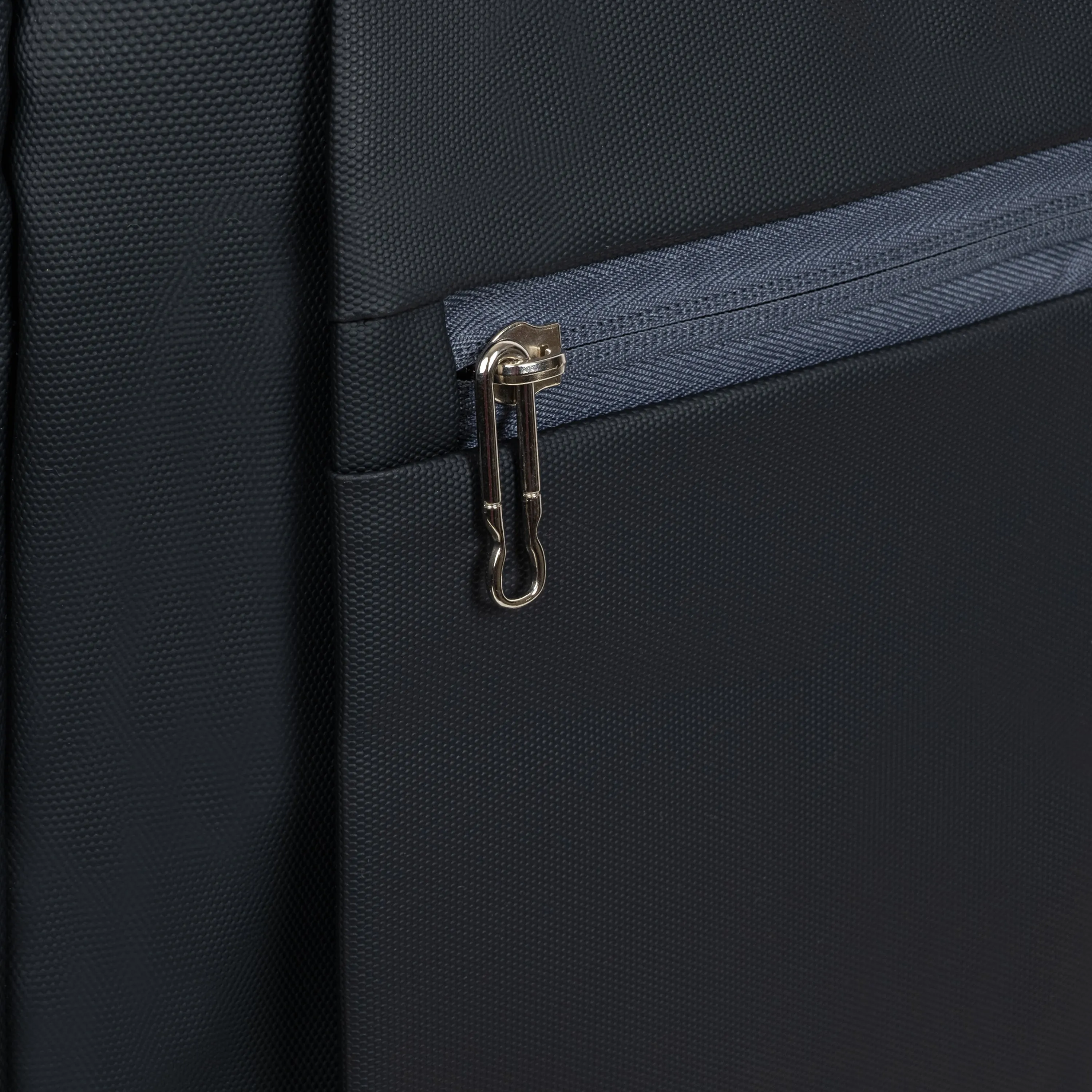 ATOM NEW YORK ULTRA MODERN BACKPACK - Black