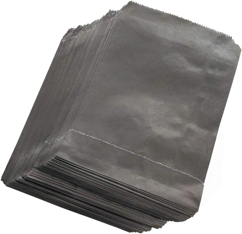AZOWA 100 CT Small Paper Treat Sacks Black 5 x 7 Inches Candy Buffet Bags for Party