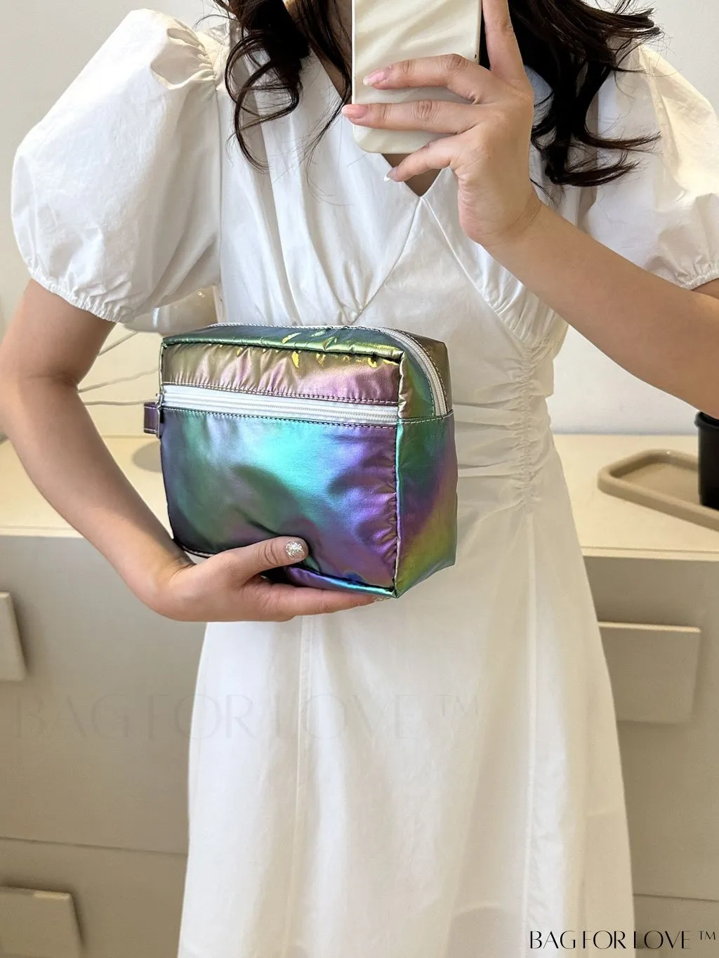 BagForLove - Sleek and Shiny Metallic Clutch