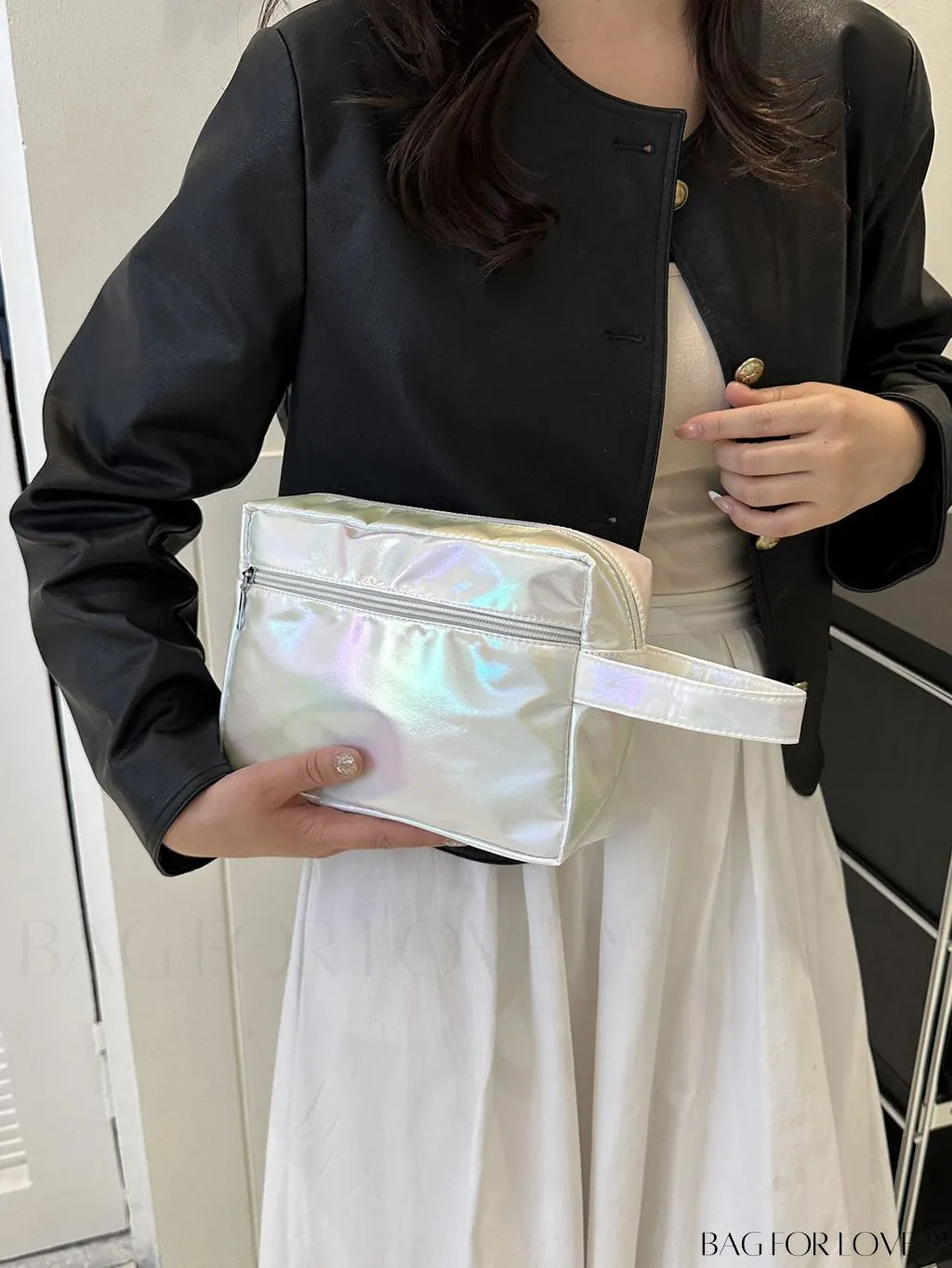 BagForLove - Sleek and Shiny Metallic Clutch