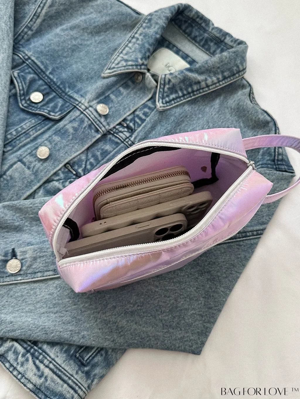 BagForLove - Sleek and Shiny Metallic Clutch