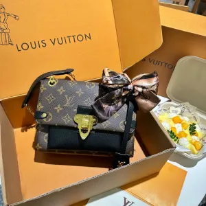 Bags 14403 Sleek and smooth - Bags - CC Trustworthy Louis Vuitton