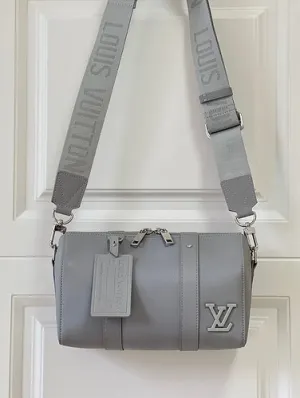 Bags - Sleek and smooth Vuitton FashionFusion 3122 Innovative - Louis