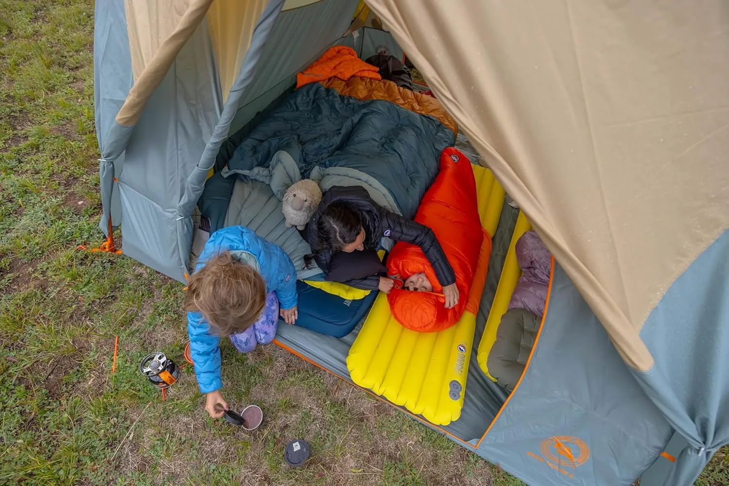 Big Agnes Dream Island 20°F Doublewide Sleeping Bag - 2-Person Sleeping Bag with Double Zipper Entry, Zip-Off Quilt, Pad Attachment System