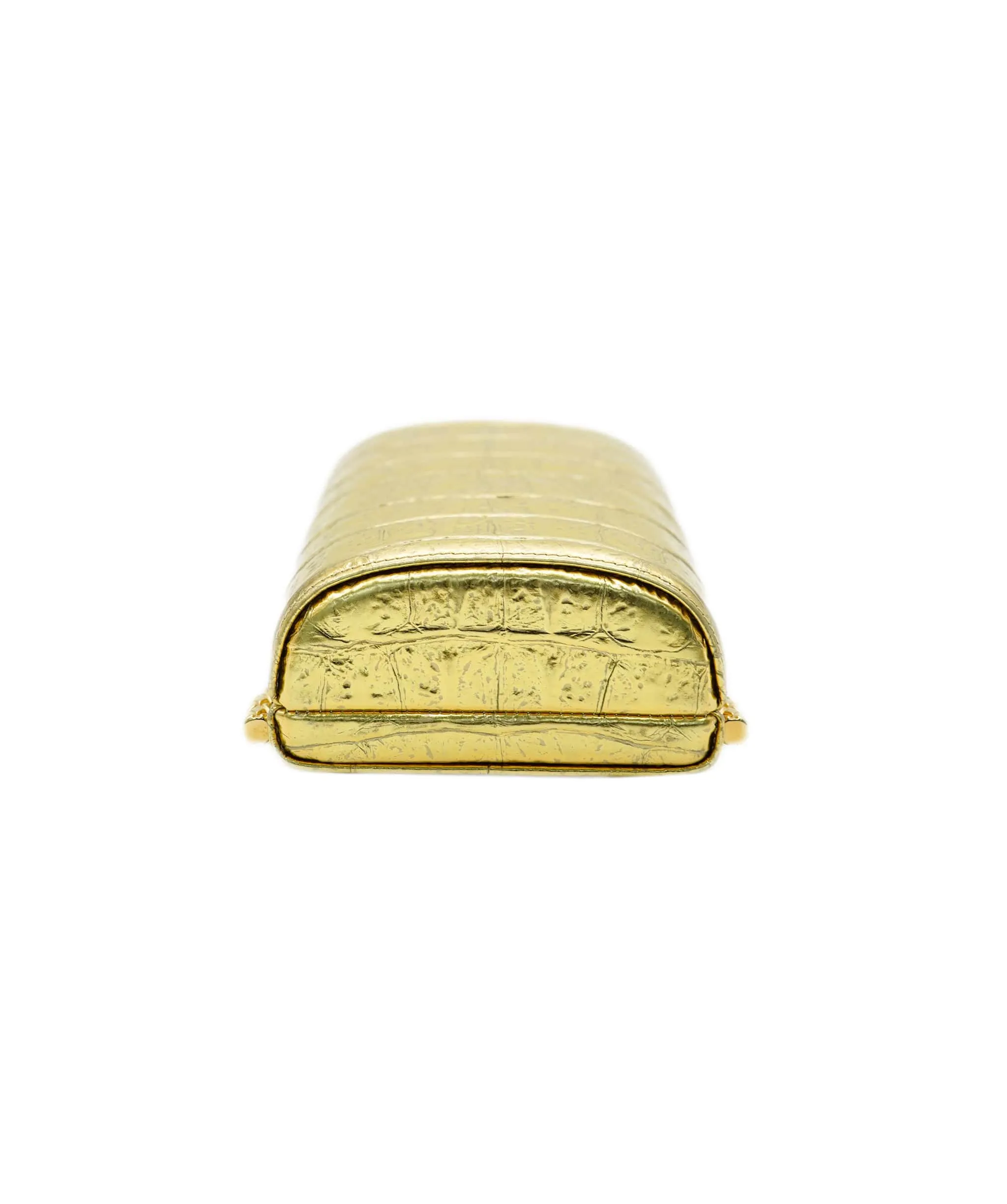 *COLLECTOR'S PIECE* CHANEL GOLD CROC EMBOSSED VANITY CASE BAG IN CALFSKIN LEATHER WITH GOLD HARDWARE DXBS2073