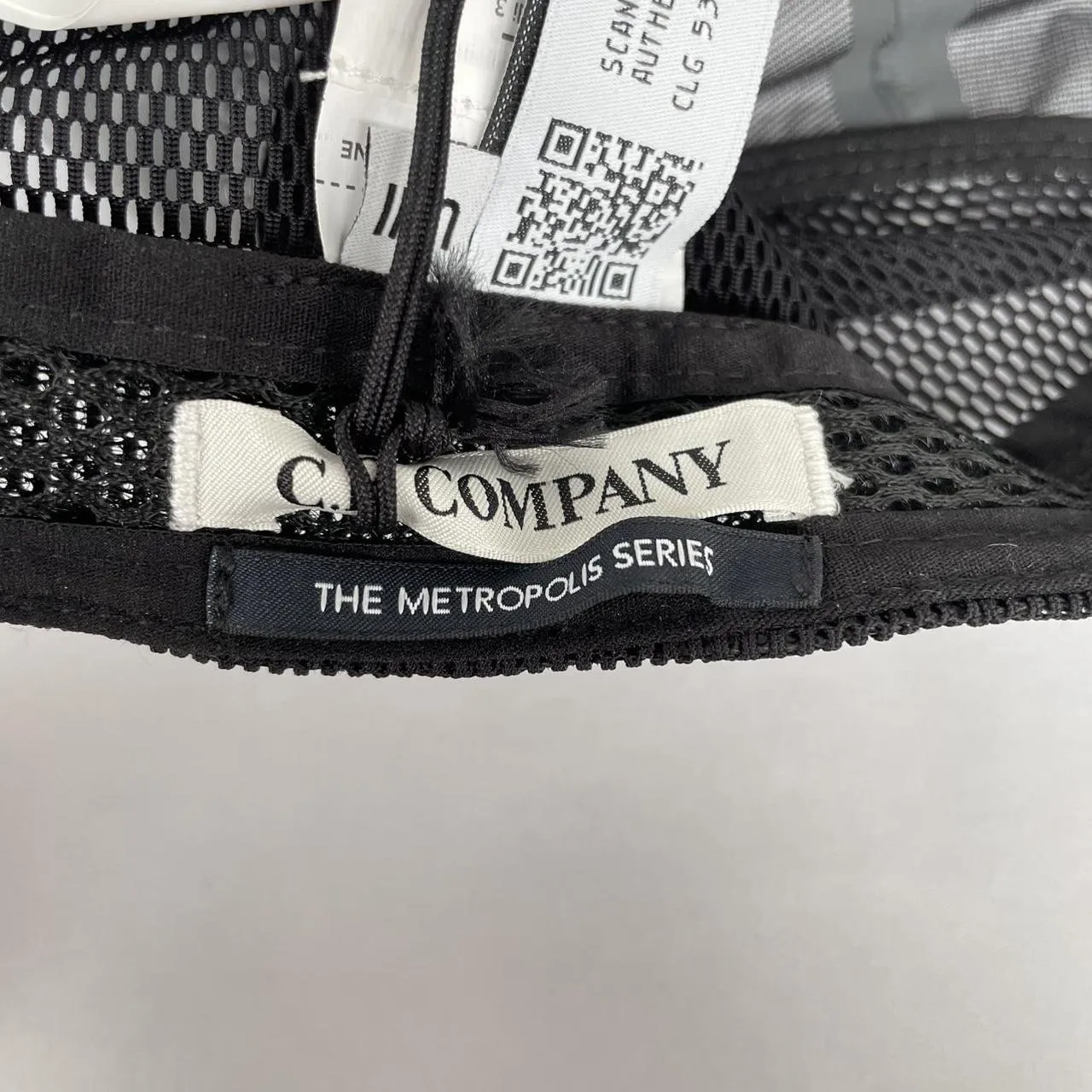 CP Company Metropolis Mesh Panel Logo Print Nylon Cap
