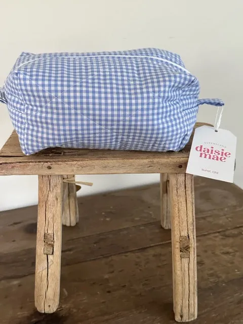 Daisie Mae bathroom Bag