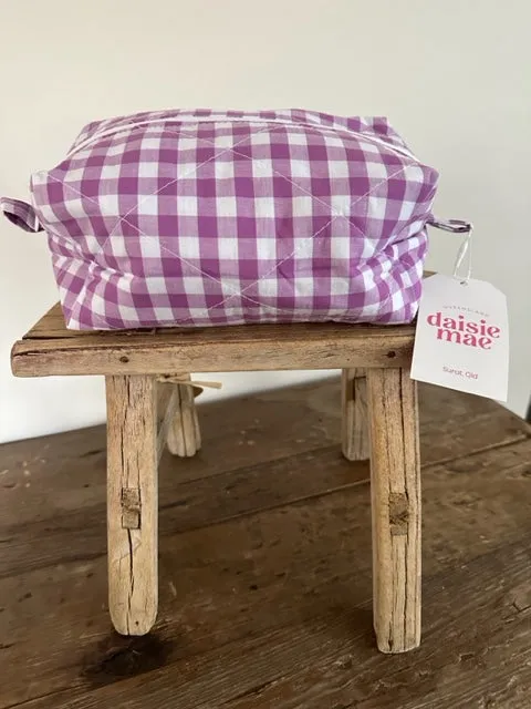 Daisie Mae bathroom Bag