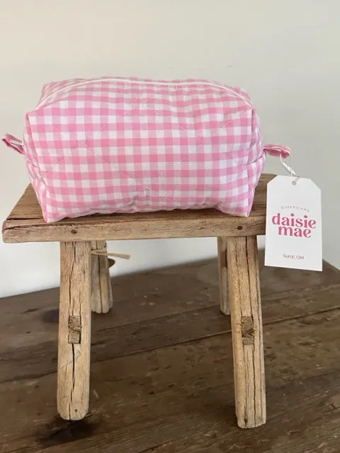 Daisie Mae bathroom Bag