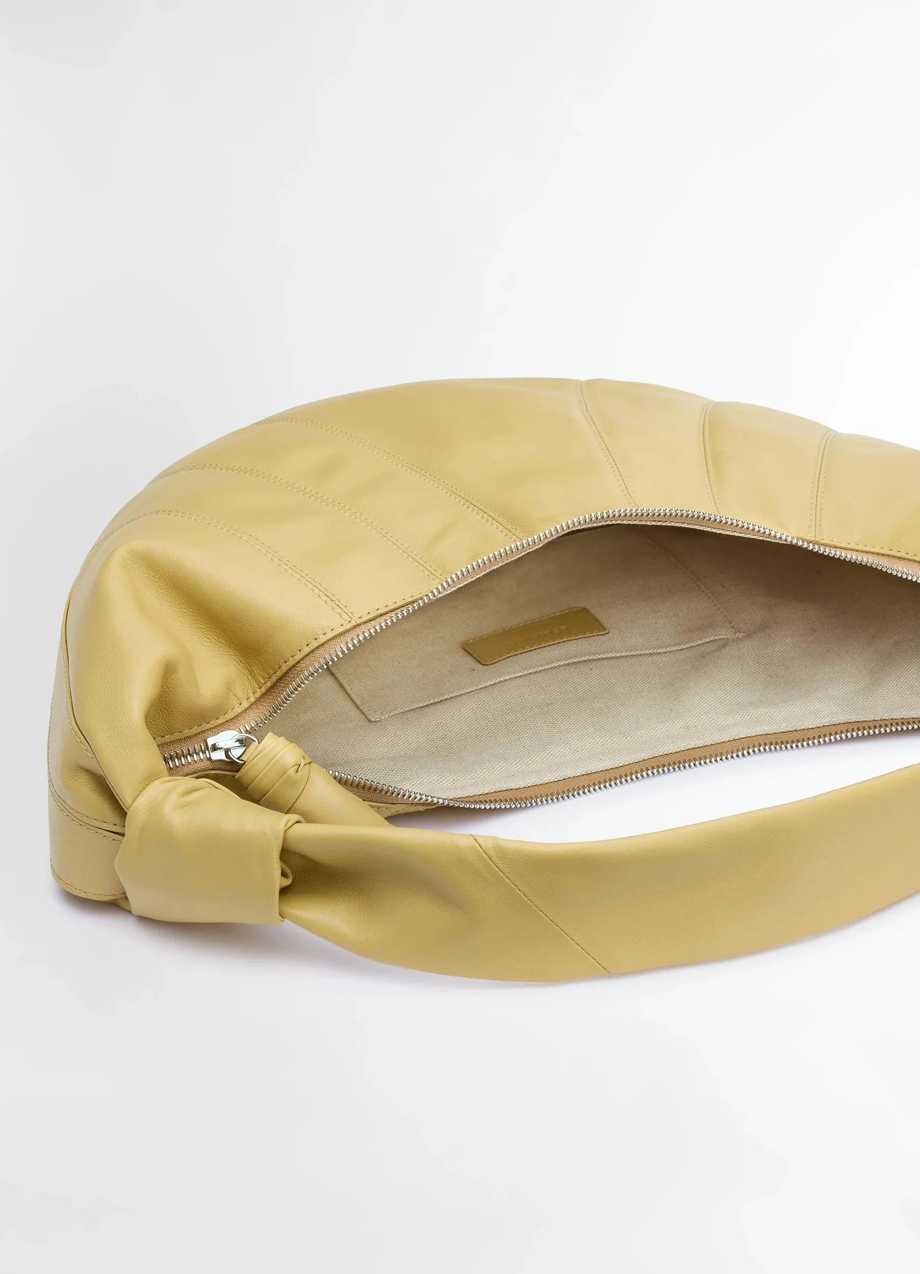 FORTUNE CROISSANT BAG