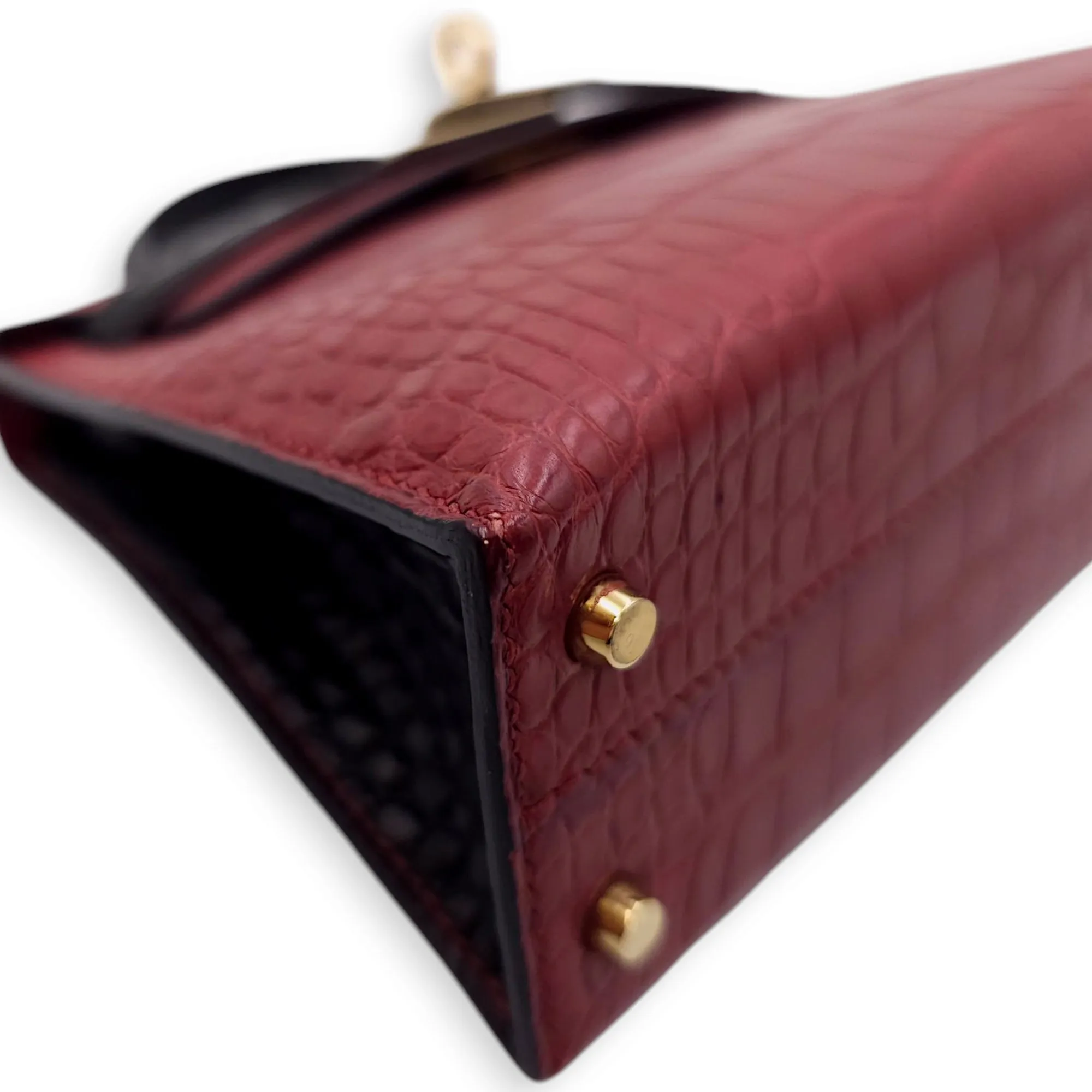 HSS Sellier Kelly 20 Rouge H/Black in Matte Alligator, Permabrass hardware