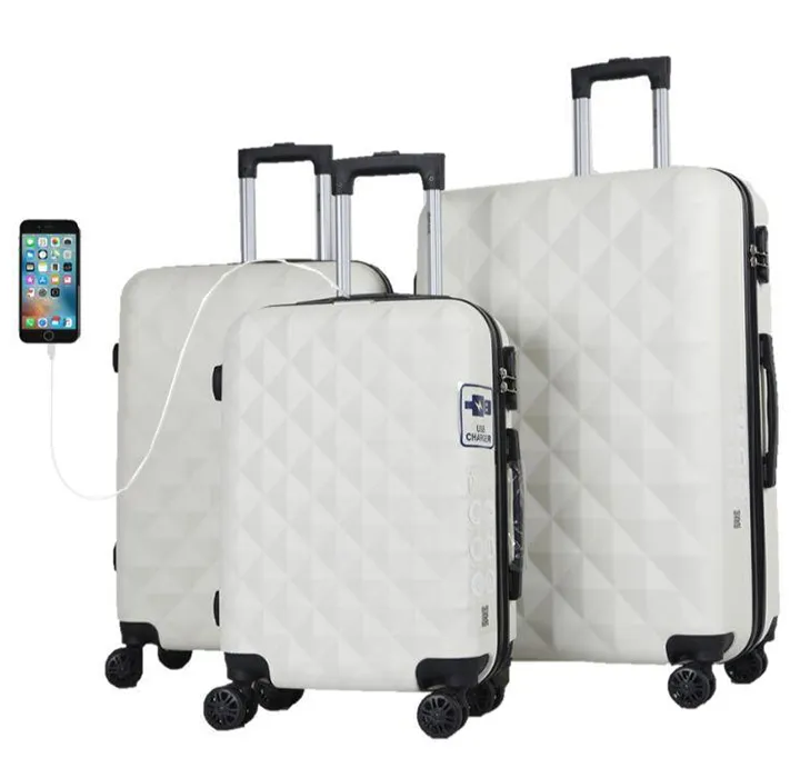 Mirage Eureka 3-Piece Hardside USB Port Luggage Set