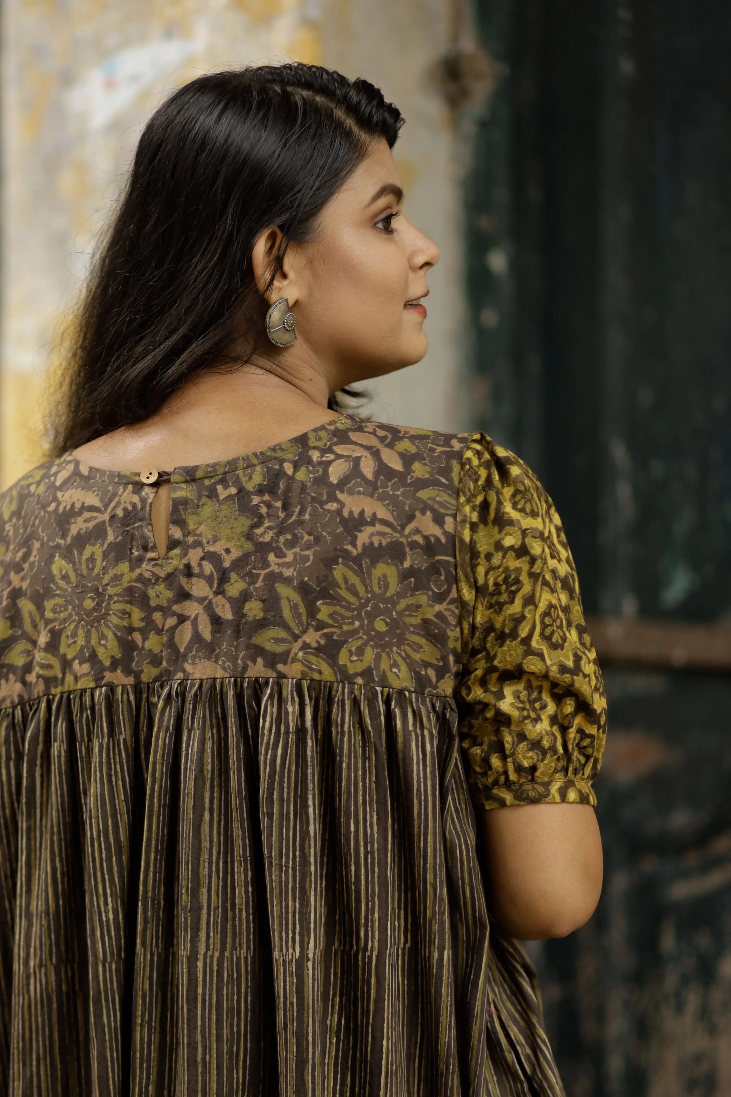 Navya- Pure Cotton Boat Neck Puffed Sleeve Dress