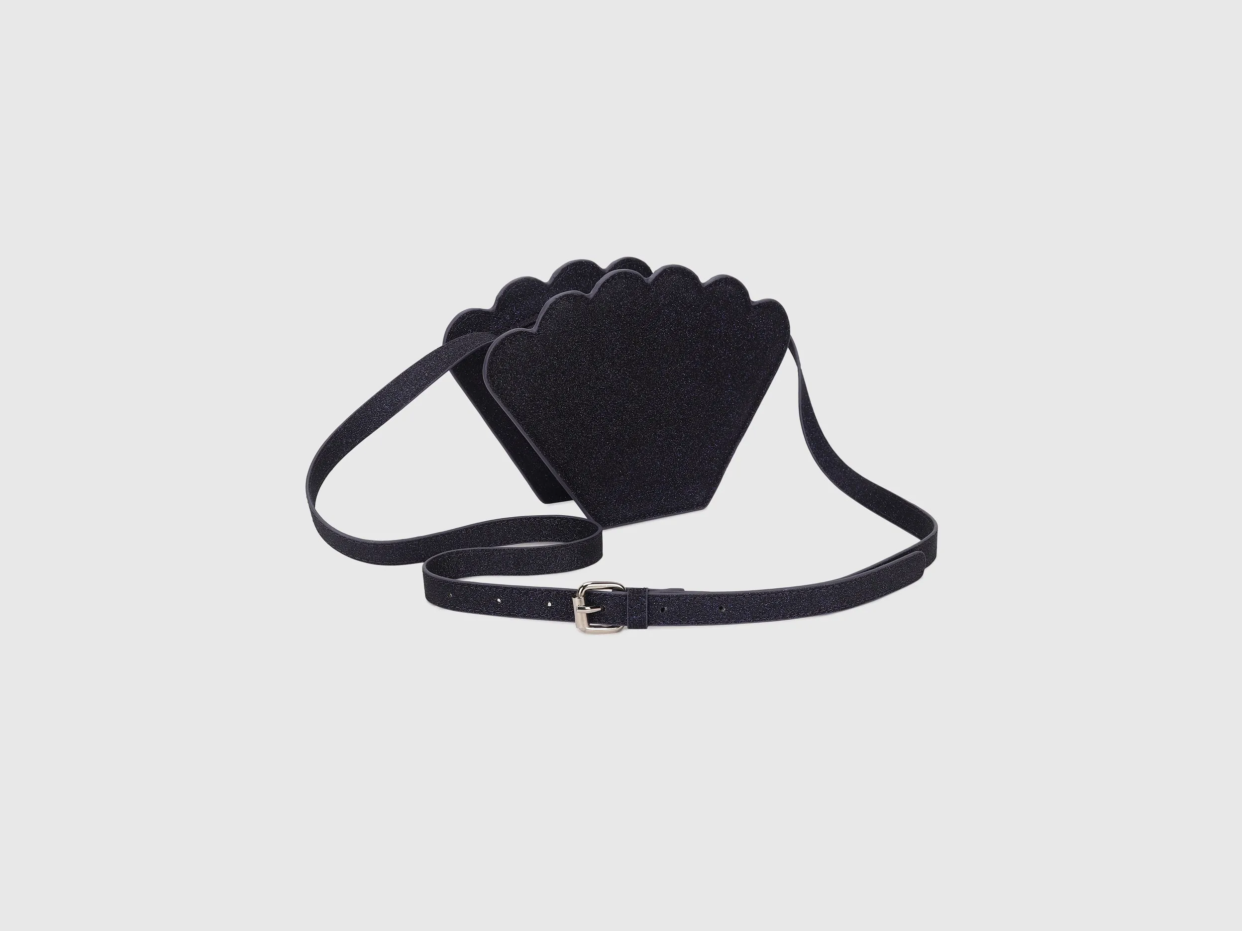 Polyurethane Solid Girls Sling Bag