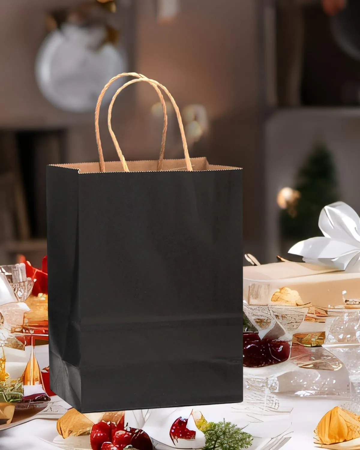 qiqee 100-Packs Black Paper Gift Bags with Handles Bulk 13"×10"×5" Large Size Gift Bags Multiple Uses