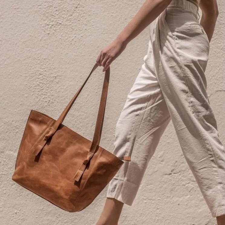 Sleek Leather Tote Bag