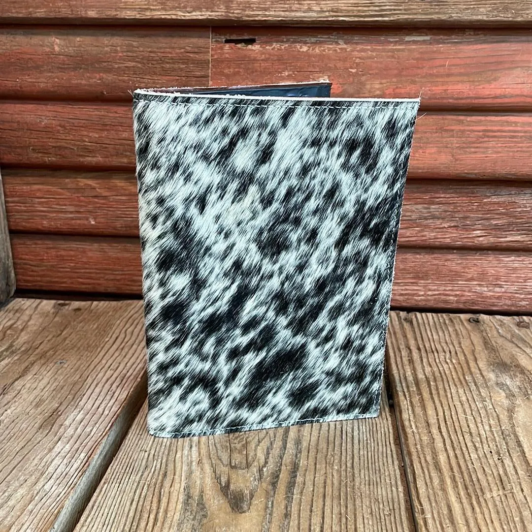 Small Notepad Cover - Black & White w/ No Embossed