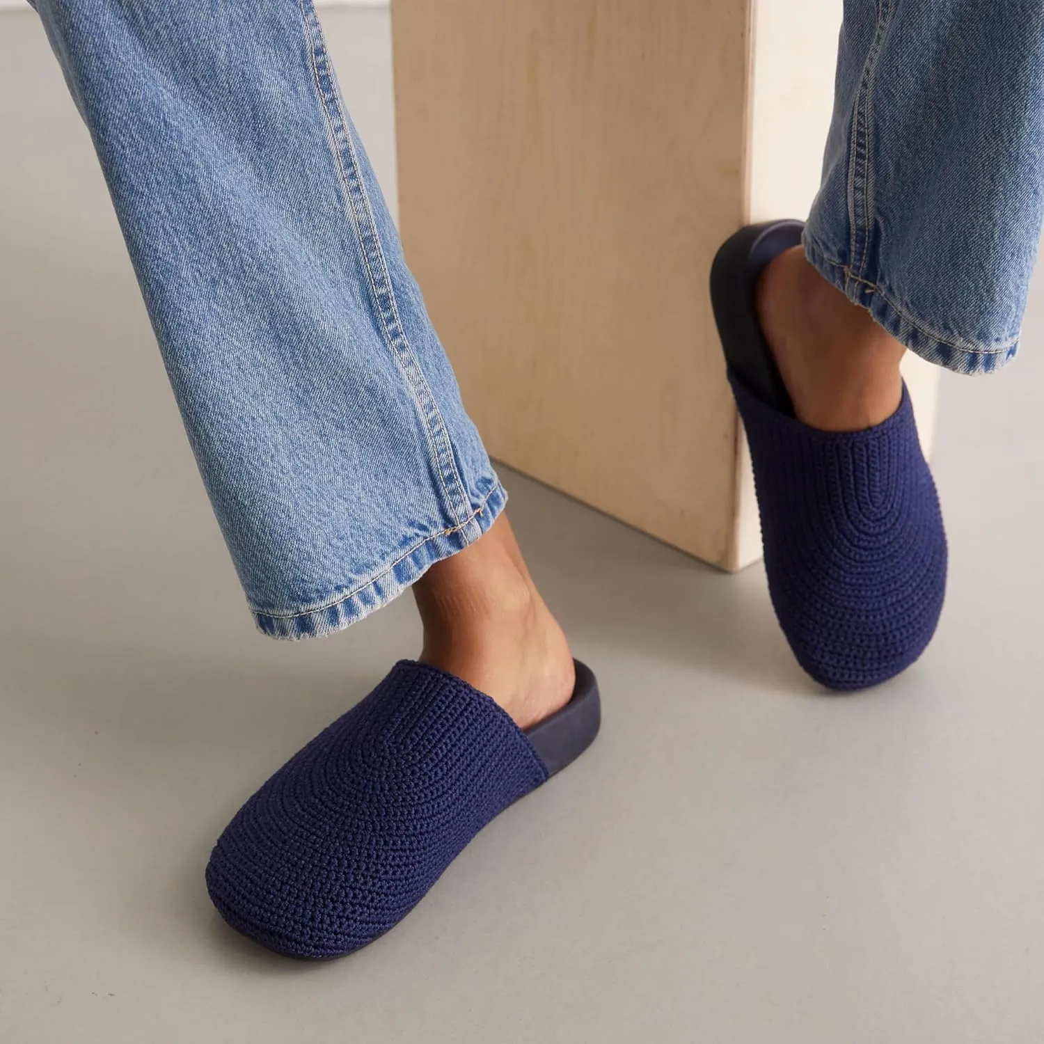 The Sak Bolinas Clog in Crochet and Leather, Slip On Entry