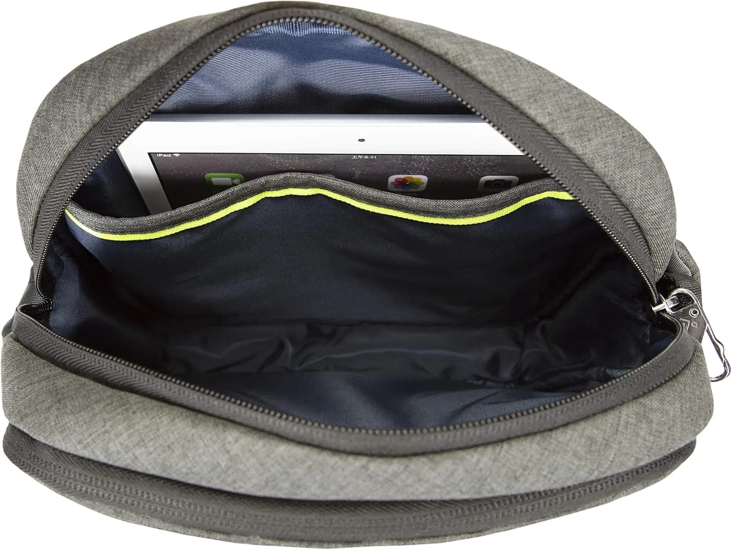 Travelon Anti Theft Urban Tour Bag