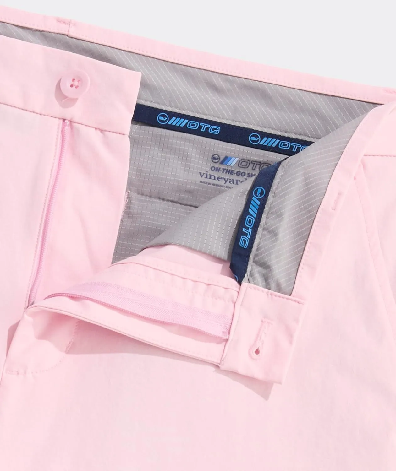 vineyard vines Men's 9 Inch On-The-go Shorts